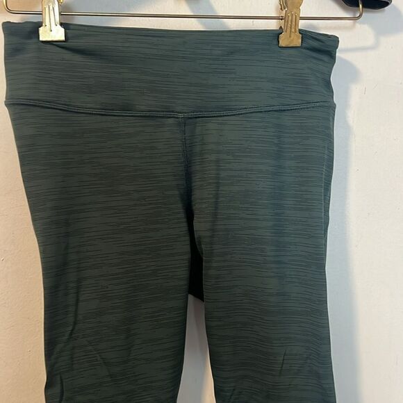 OUTDOOR VOICES Flex 7/8 Length Evergreen Leggings-S - Picture 3 of 10